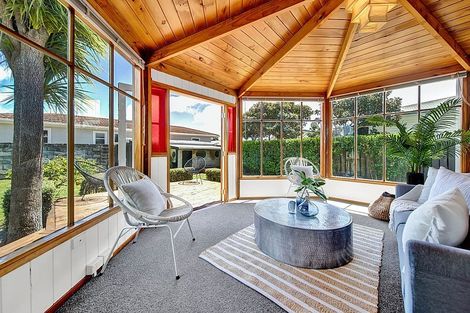 Photo of property in 20 Ropiha Street, Fitzroy, New Plymouth, 4312