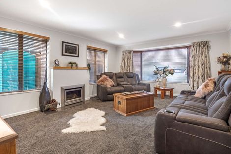 Photo of property in 7 Strathcarron Place, Broomfield, Christchurch, 8042