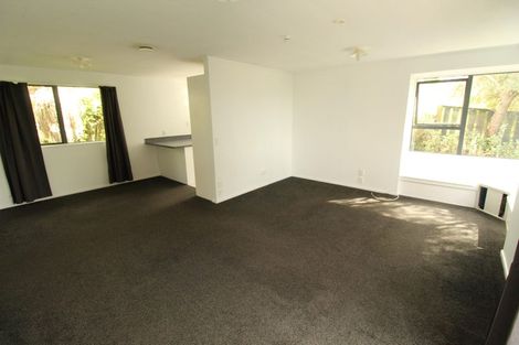 Photo of property in 140e Hepburn Road, Glendene, Auckland, 0602