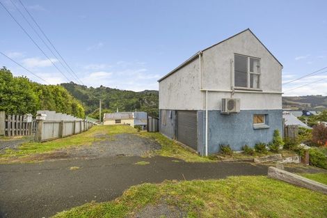 Photo of property in 17 Constitution Street, Dunedin Central, Dunedin, 9016