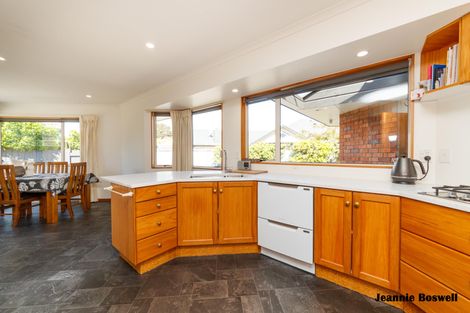 Photo of property in 76b Albert Street, Palmerston North, 4414