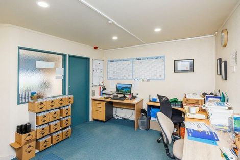 Photo of property in 28 Taonui Street, Palmerston North, 4410