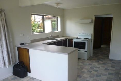 Photo of property in 2/33 Curacao Place, Half Moon Bay, Auckland, 2012