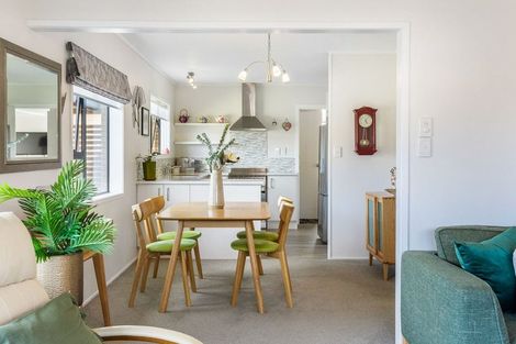 Photo of property in 23a Riverside Road, Orewa, 0931