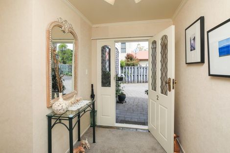 Photo of property in 2/100 Beerescourt Road, Beerescourt, Hamilton, 3200