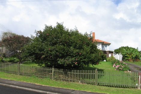 Photo of property in 3 Valdale Road, Henderson, Auckland, 0610