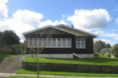 Photo of property in 10 Union Street, Hikurangi, 0114