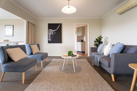 Photo of property in 34 Oriel Avenue, Tawa, Wellington, 5028