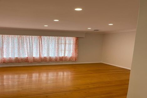 Photo of property in 39 Denbigh Avenue, Mount Roskill, Auckland, 1041