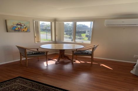 Photo of property in 26 San Bernadino Drive, Henderson, Auckland, 0612