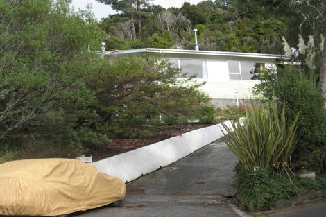 Photo of property in 11 Ngahere Street, Stokes Valley, Lower Hutt, 5019