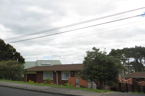 Photo of property in 2/29 Walbrook Road, Manly, Whangaparaoa, 0930