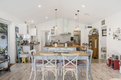 Photo of property in 2 Mercade Close, Stratford, 4332