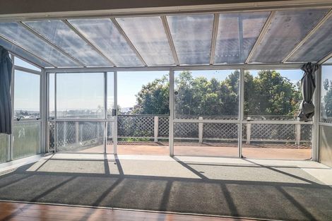 Photo of property in 76 Manuka Road, Glenfield, Auckland, 0629