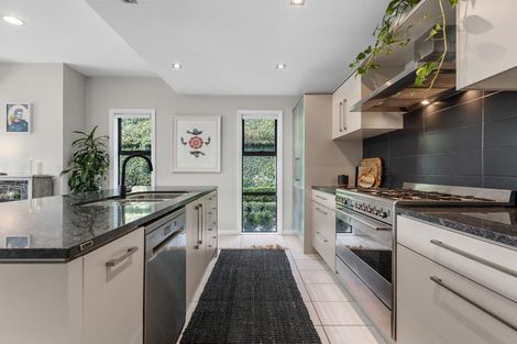 Photo of property in 128 Castlewold Drive, Bethlehem, Tauranga, 3110