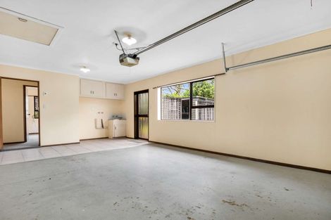 Photo of property in 2/12 Penrhyn Place, Mount Maunganui, 3116