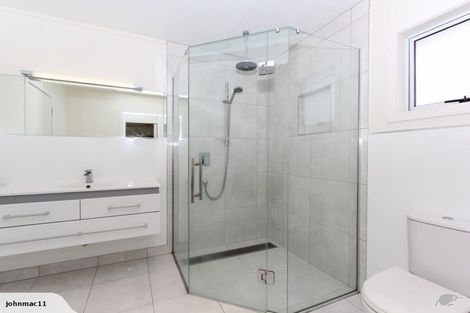 Photo of property in 30 Sackville Street, Fitzroy, New Plymouth, 4312