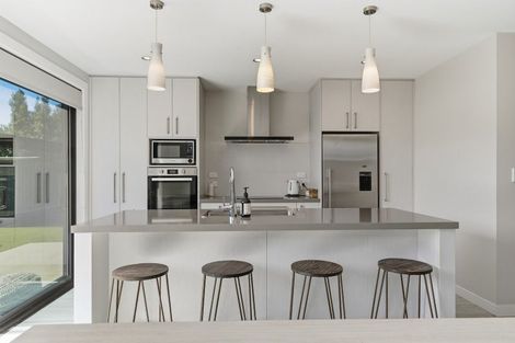 Photo of property in 3 Piata Street, Papamoa Beach, Papamoa, 3118