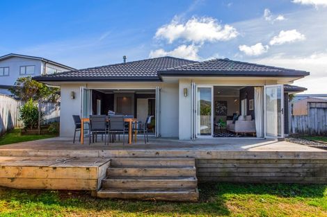 Photo of property in 59 Nelson Avenue, Aotea, Porirua, 5024