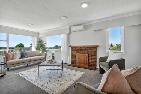 Photo of property in 58 Ngamotu Road, Moturoa, New Plymouth, 4310