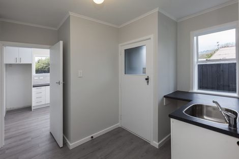 Photo of property in 257 Fifield Terrace, Opawa, Christchurch, 8023