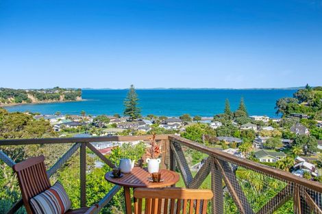 Photo of property in 12 Cochrane Avenue, Arkles Bay, Whangaparaoa, 0932