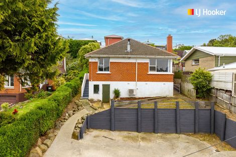 Photo of property in 102 Sidey Street, Calton Hill, Dunedin, 9012