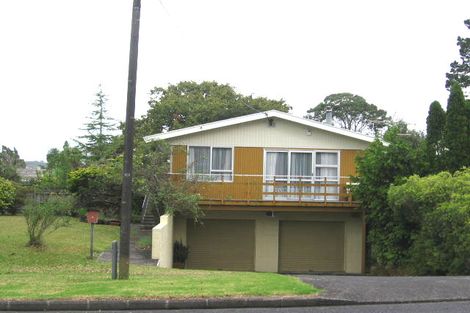 Photo of property in 2 Levy Road, Glen Eden, Auckland, 0602