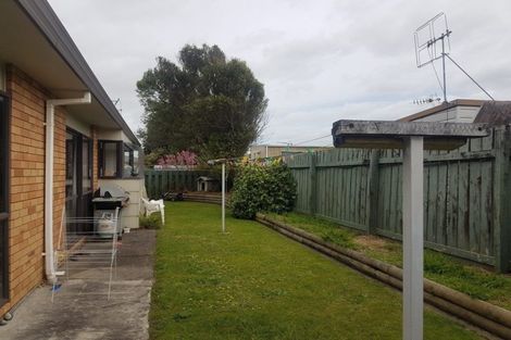 Photo of property in 17 Barbara Grove, Papamoa Beach, Papamoa, 3118