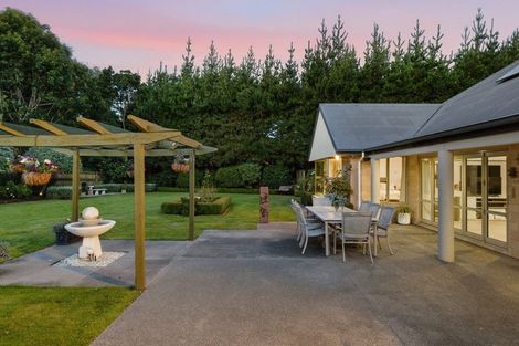 Photo of property in 10 Derby Close, Prebbleton, 7604