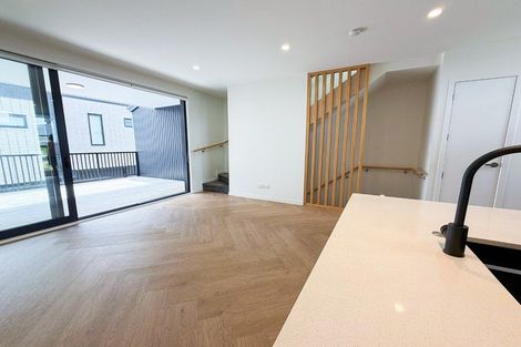 Photo of property in 12/8 Bennett Road, Pakuranga, Auckland, 2010