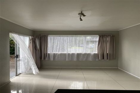 Photo of property in 71 Dominion Road, Papakura, 2110