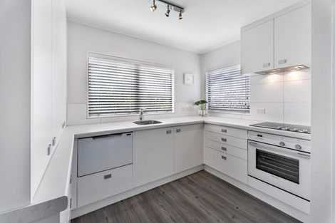 Photo of property in 2/2 Patons Road, Howick, Auckland, 2014