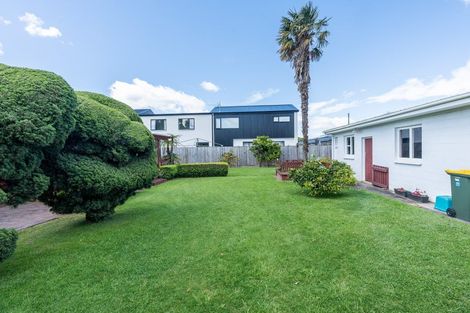Photo of property in 14 Clements Crescent, Queenwood, Hamilton, 3210