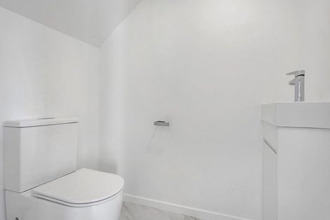 Photo of property in 9b Putiputi Way, Papakura, 2110