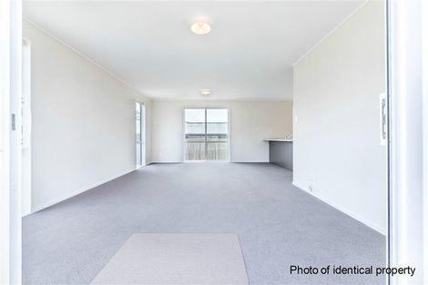 Photo of property in 13 Springs Road, Parakai, 0830