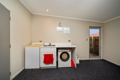 Photo of property in 1/297 Carrington Street, Vogeltown, New Plymouth, 4310