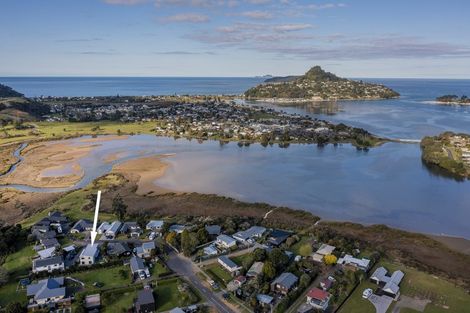 Photo of property in 122 Pepe Road, Tairua, 3508