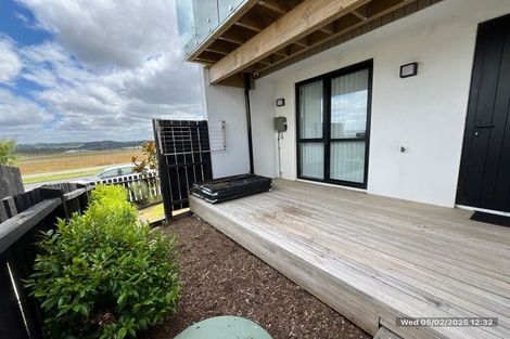 Photo of property in 2 Hinonga Loop, Silverdale, 0932