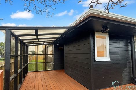 Photo of property in 11 Esmeralda Avenue, Avondale, Auckland, 1026