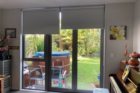 Photo of property in 7 Merani Street, Narrow Neck, Auckland, 0622