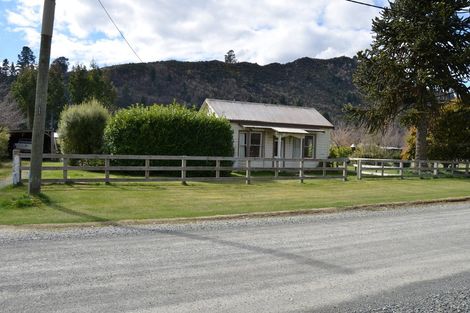 Photo of property in 7 Hythe Street, Athol, 9793