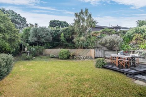 Photo of property in 9 Jeep Road, Raumati South, Paraparaumu, 5032