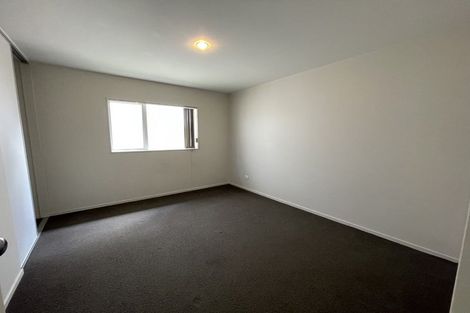 Photo of property in 4 Popokatea Drive, Takanini, 2112