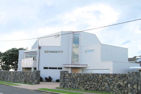 Photo of property in 2 Marellen Drive, Red Beach, 0932