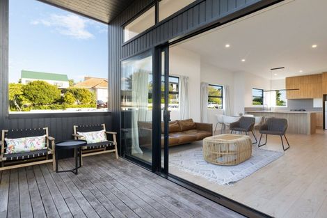 Photo of property in 1/7 Tarbett Road, Hillcrest, Hamilton, 3216