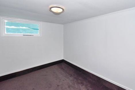 Photo of property in 28 Tampin Road, Hillpark, Auckland, 2102