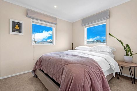 Photo of property in 11 Poaka Road, Hobsonville, Auckland, 0616