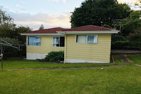 Photo of property in 80 Dundale Avenue, Blockhouse Bay, Auckland, 0600