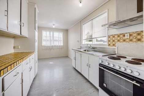 Photo of property in 21 President Avenue, Papakura, 2110